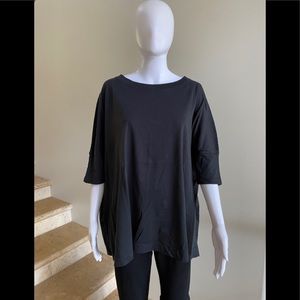 NWOT LULULEMON All Yours Boyfriend Box Tee Shirt Medium, Black